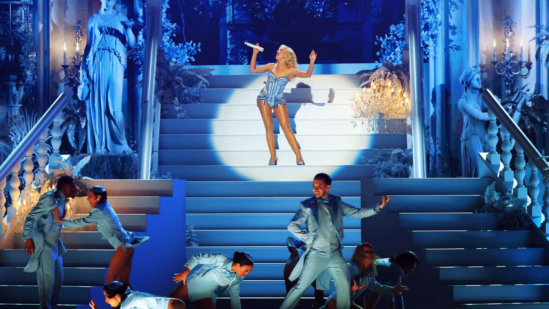 经济和政治 经济和政治